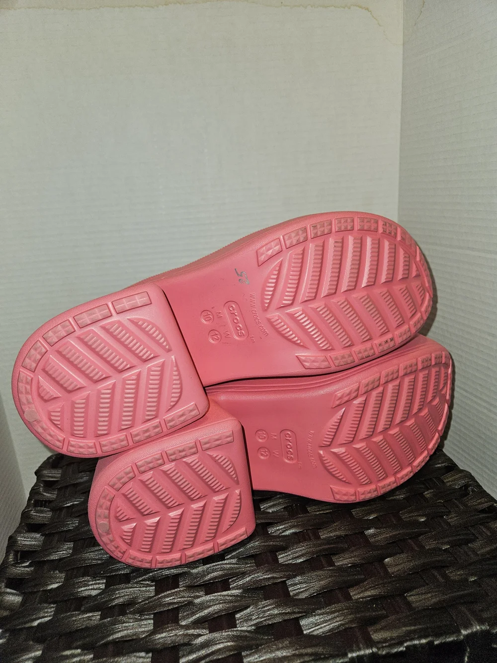 CROCS chunky platform